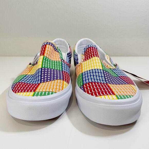NWT Vans Classic Slip On Sneaker Pride Multi True White Sz Mens 11 VN0A33TB3WJ - Picture 5 of 10